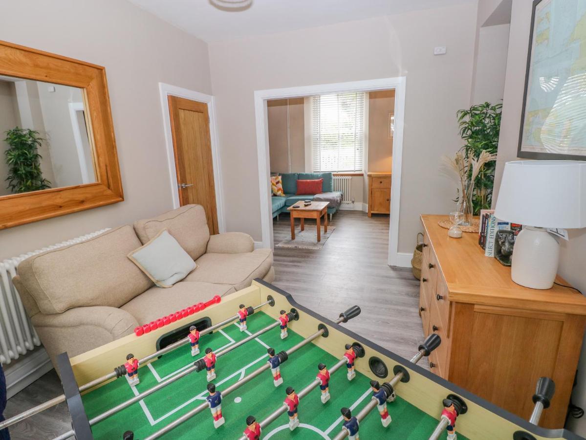 54 Pencoed Road Villa Burry Port Exterior photo